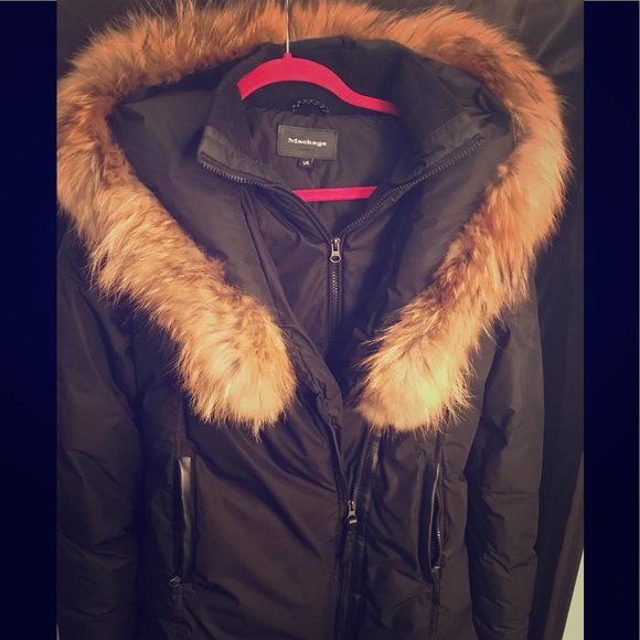 coats similar to mackage